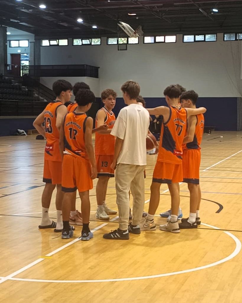 El Cadete Naranja compitió pero no consiguió el triunfo en su última jornada