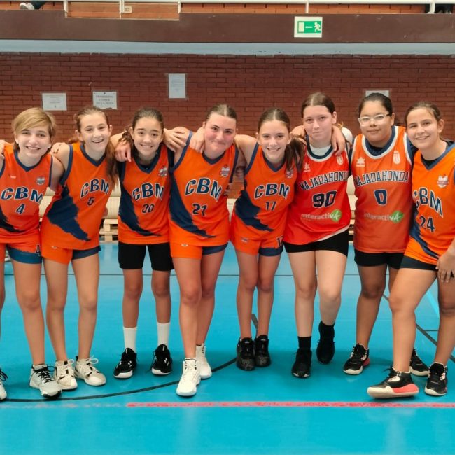 Primer partido del Infantil Fem