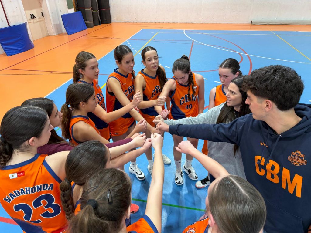 El Cadete Femenino cerró la primera vuelta con victoria